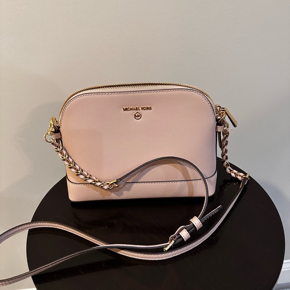 MICHAEL KORS NEW LARGE DOME CROSSBODY BAG